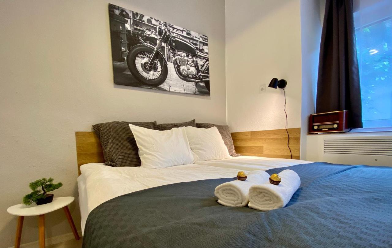 Apartament B20 *